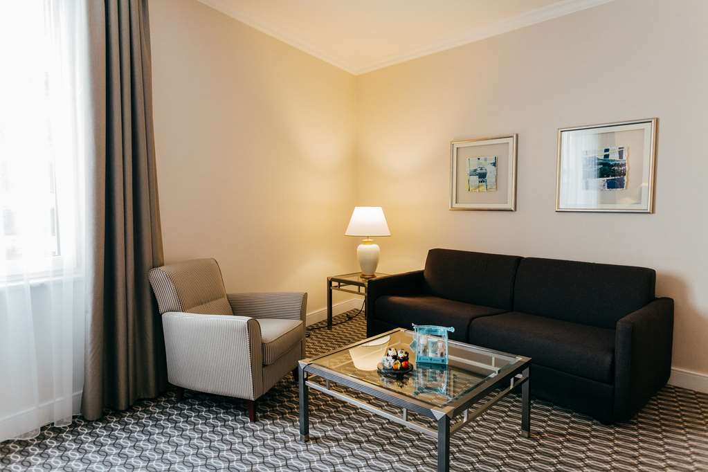 Фото Radisson Blu Carlton Hotel, Bratislava