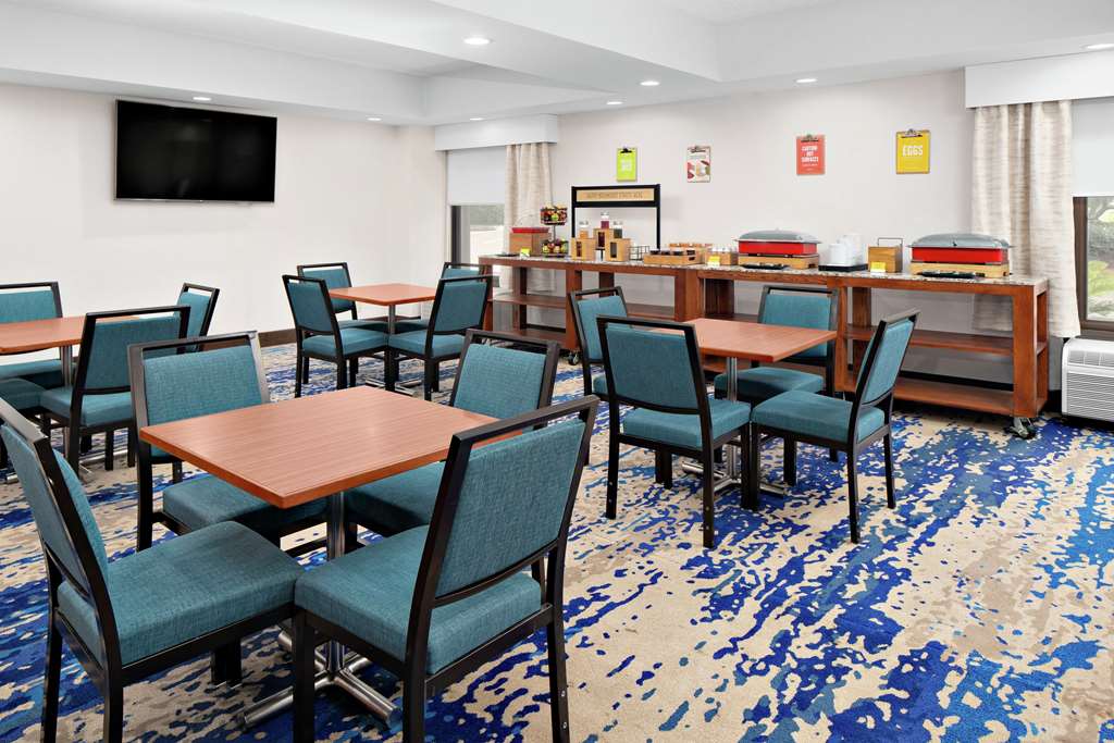 Фото Hampton Inn Austin North @ i - 35 & Hwy 183