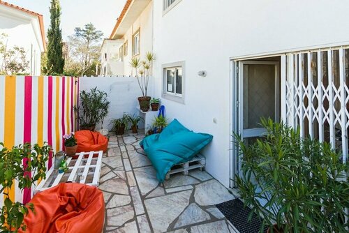 Гостиница Eco Ljmonade Hostel в Кашкайше