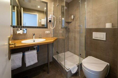 Гостиница Hotel Württemberger Hof в Ройтлингене