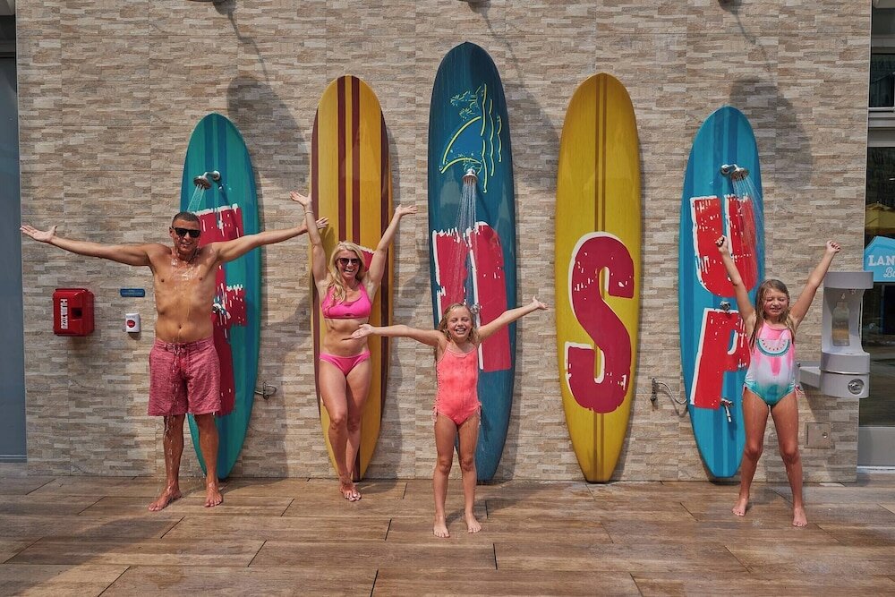 Фото Margaritaville Resort Times Square