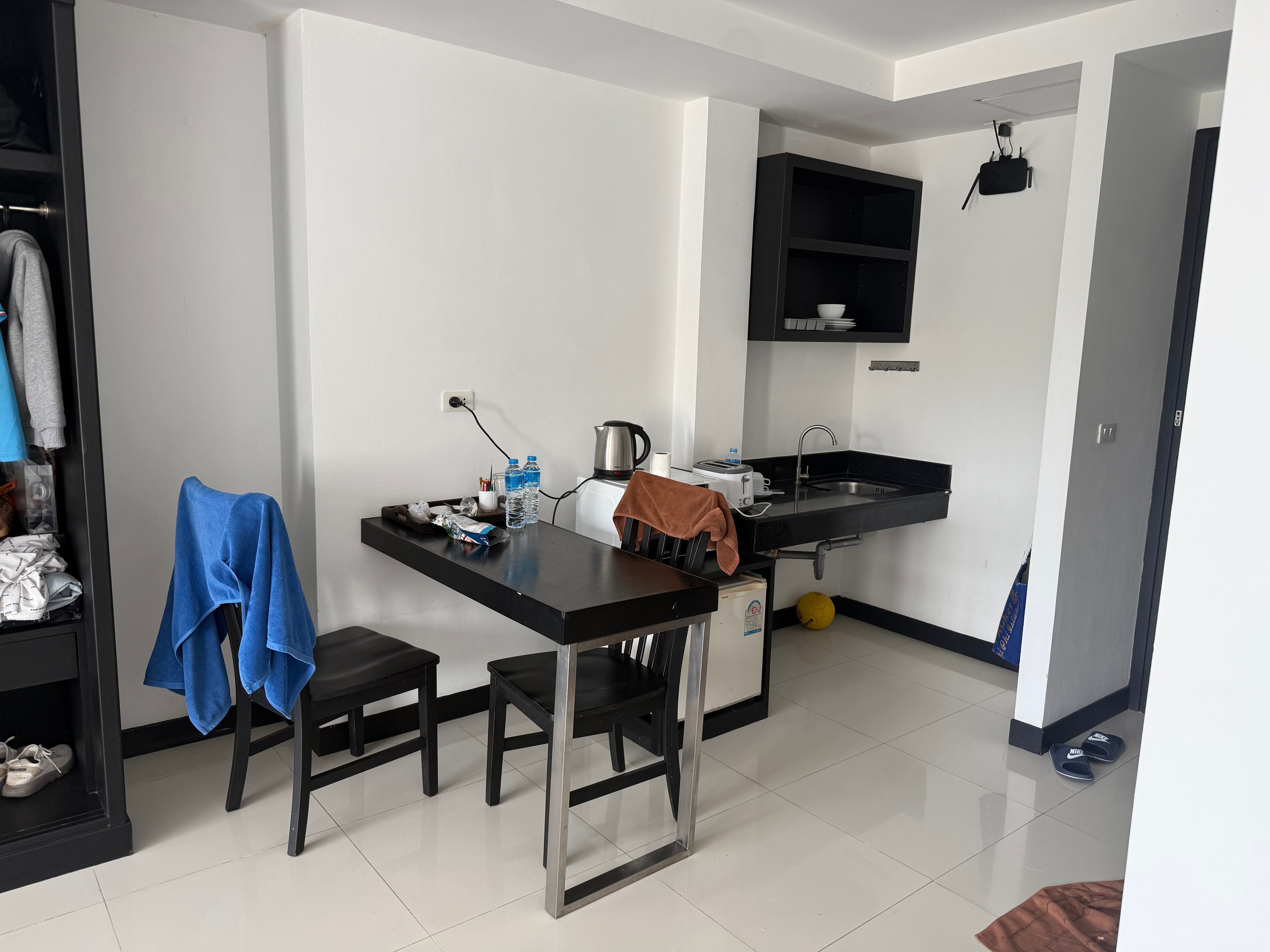 Фото Lae Lay Suites