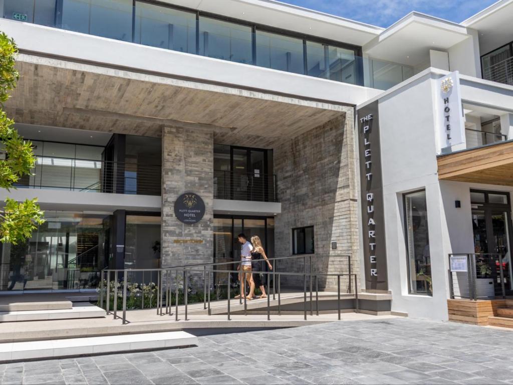 Фото Plett Quarter Hotel