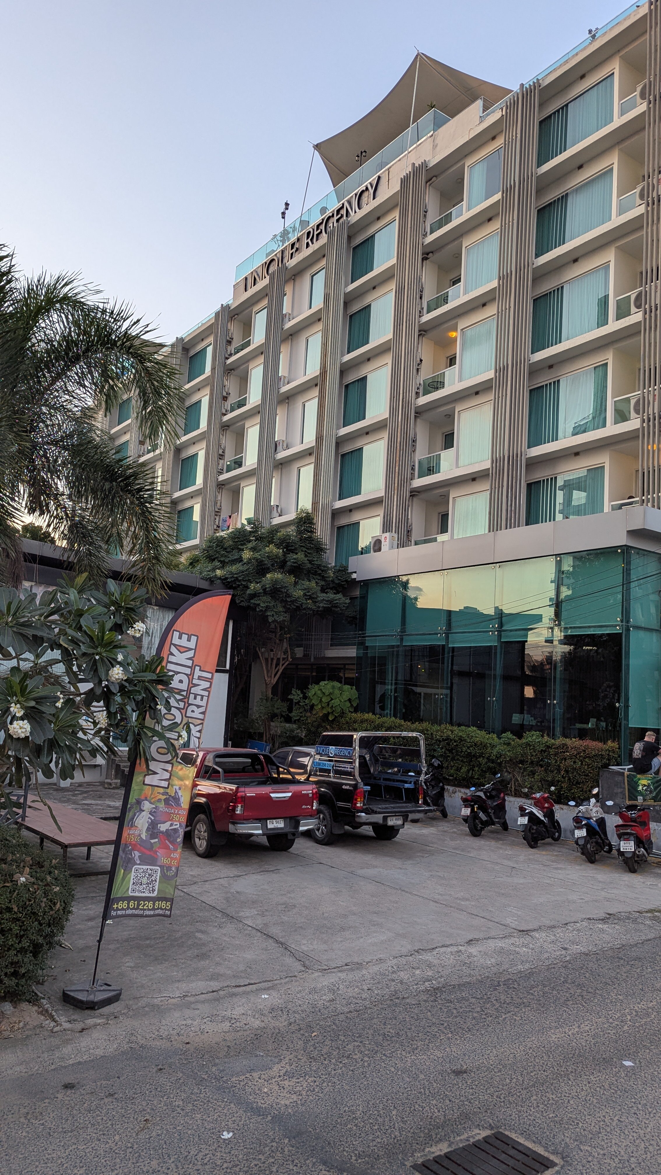 Фото Unique Regency Pattaya