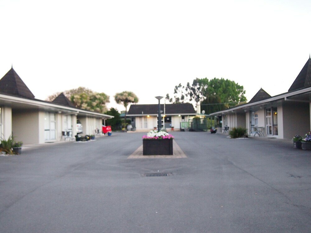 Фото Montana Lodge Motel