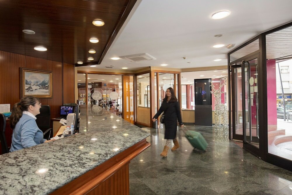 Фото Hotel Cervol