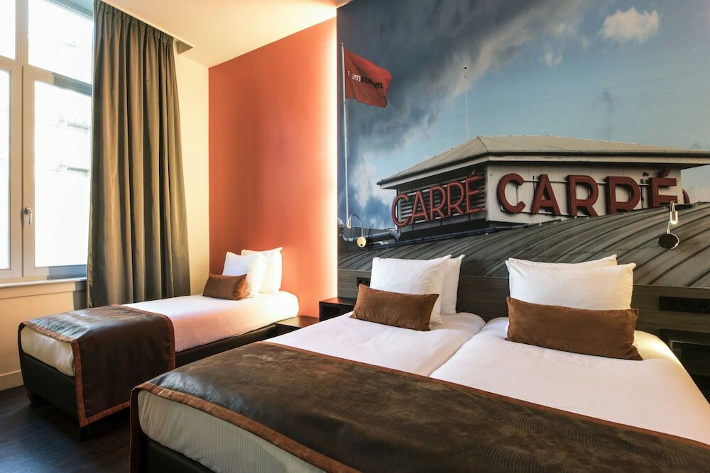 Фото The Manor Amsterdam