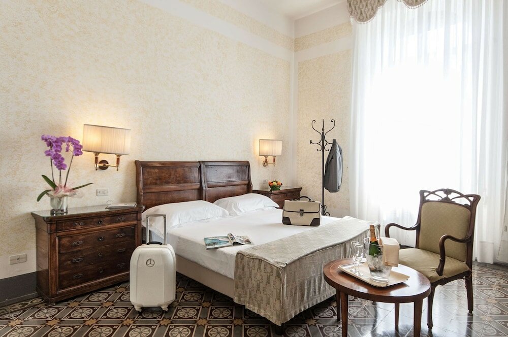 Фото Grand Hotel Royal