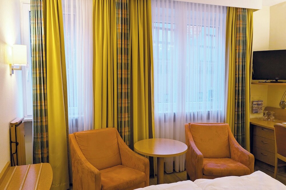 Фото Select Hotel Tiefenthal