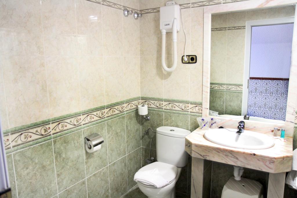 Фото Hotel Univers