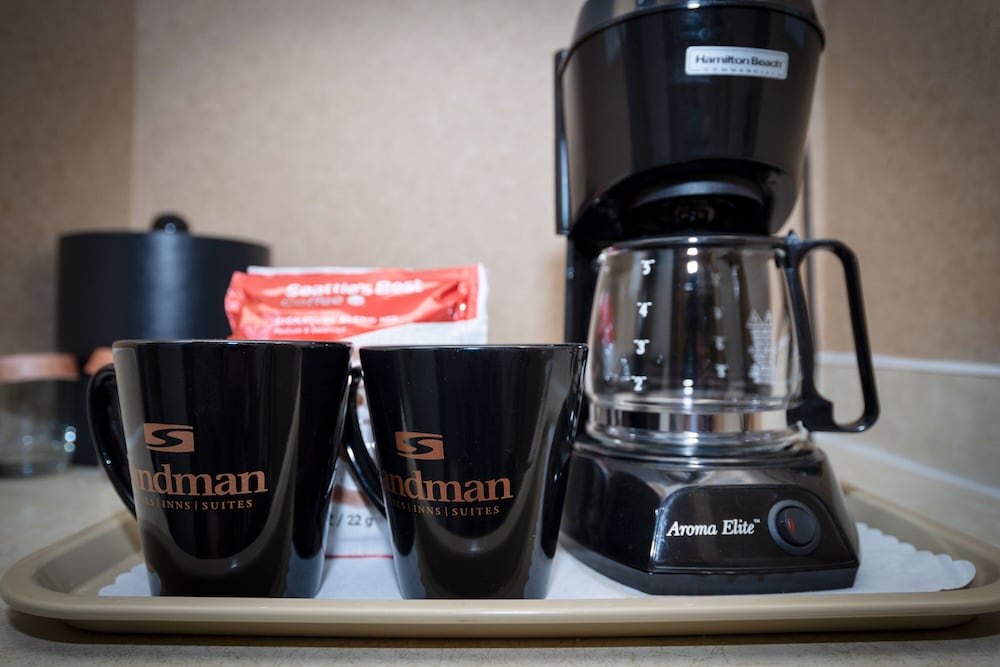 Фото Sandman Hotel Castlegar