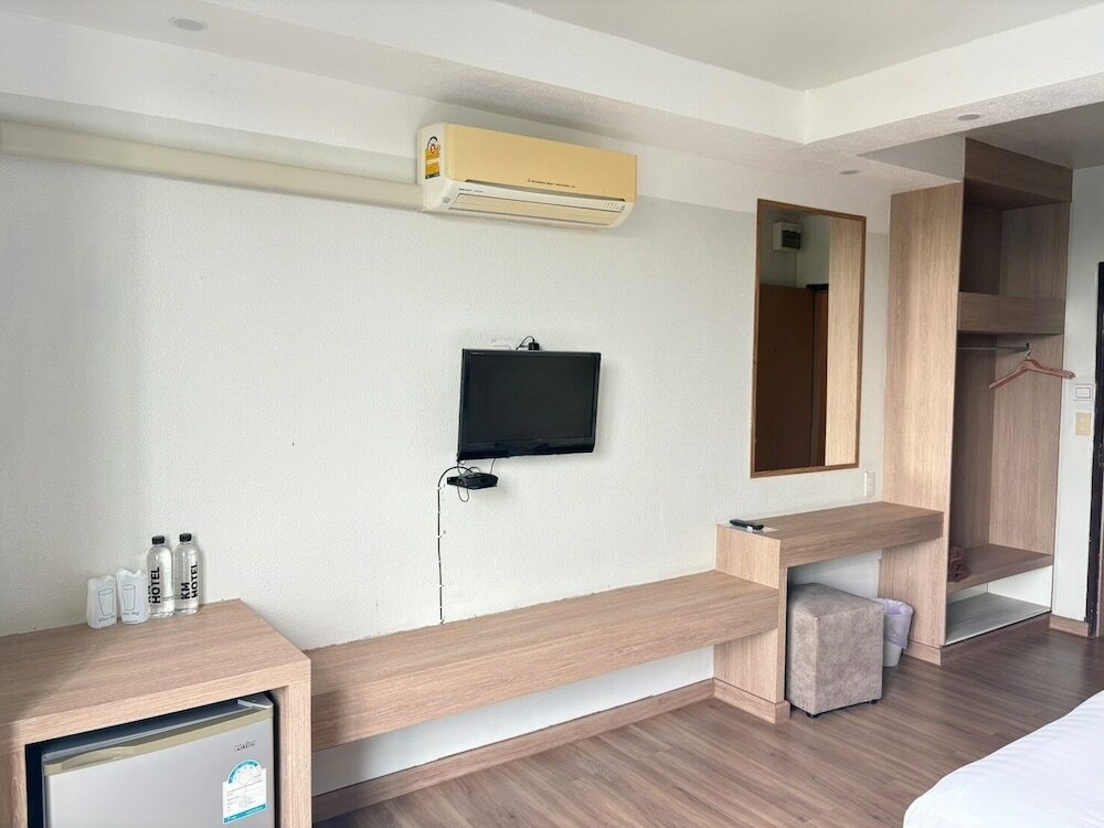 Фото Km Kwanphayao Hotel