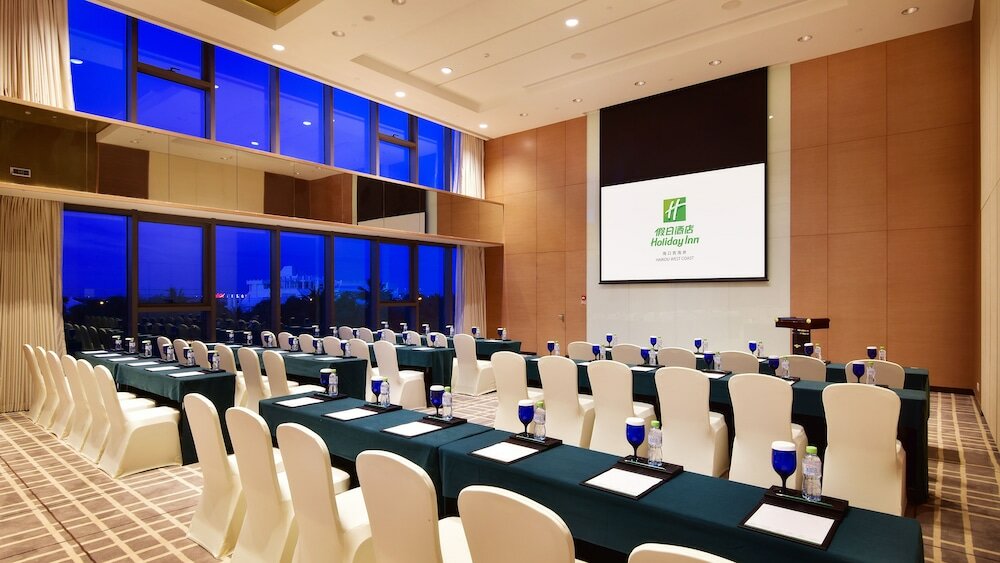 Фото Holiday Inn Haikou West Coast