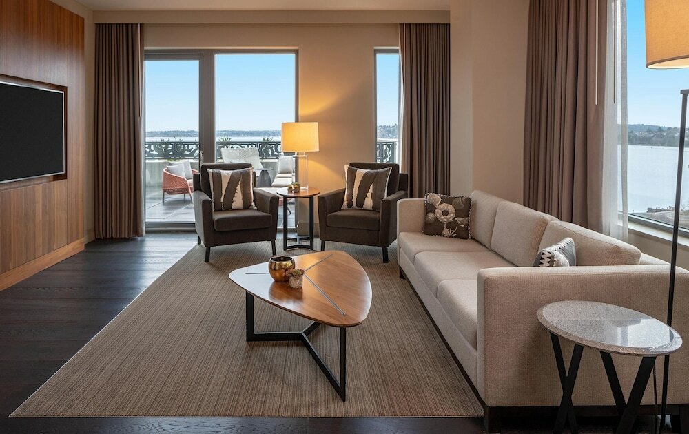 Фото Hyatt Regency Lake Washington at Seattle’s Southport