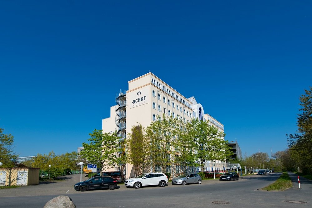 Фото Отель Coffee Fellows Frankfurt-Airport