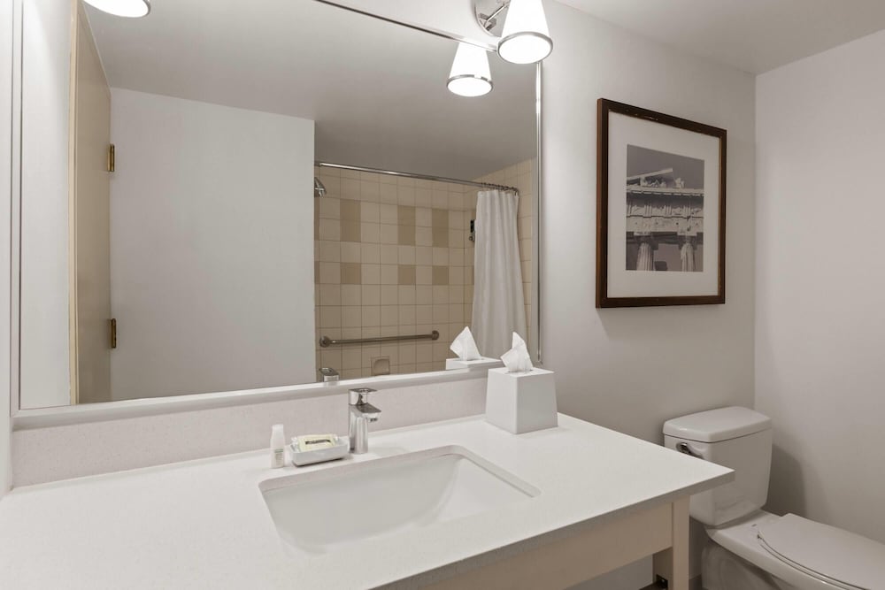 Фото Lakeview Signature Trademark Collection by Wyndham