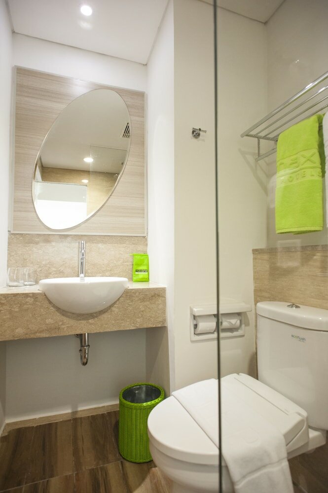 Фото MaxOneHotels at Dharmahusada - Surabaya