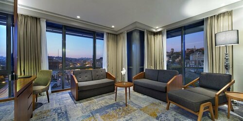 Гостиница DoubleTree by Hilton İstanbul Piyalepaşa в Эюпсултане