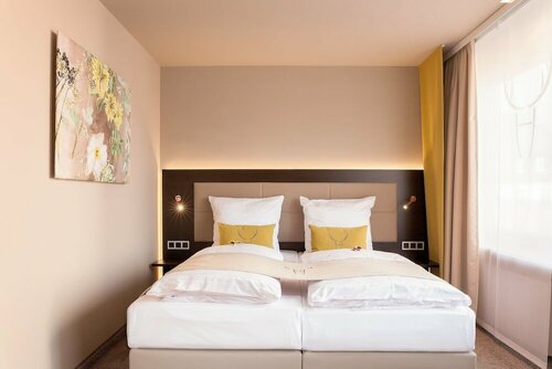 Гостиница Hotel Platzhirsch в Фульде