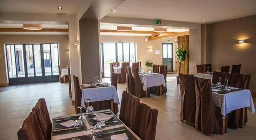 Гостиница Auberge du Moulin à Vent, The Originals Relais в Ножан-ле-Ротру