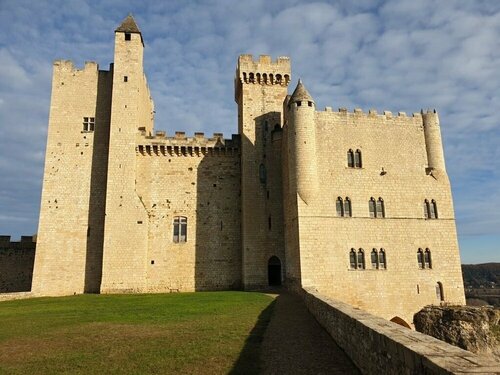 Гостиница La Bayardine в Сарле-ла-Канеде