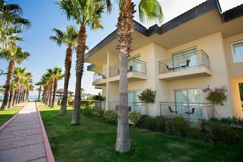 Гостиница Radisson Blu Resort & SPA Cesme в Чешме