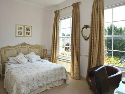 Гостиница La Collinette Hotel, Luxury Apartments & Cottages в Сент-Питер-Порте