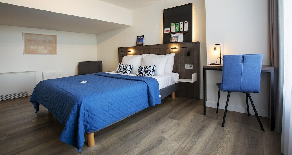 Фото Ibis Styles Den Haag City Centre