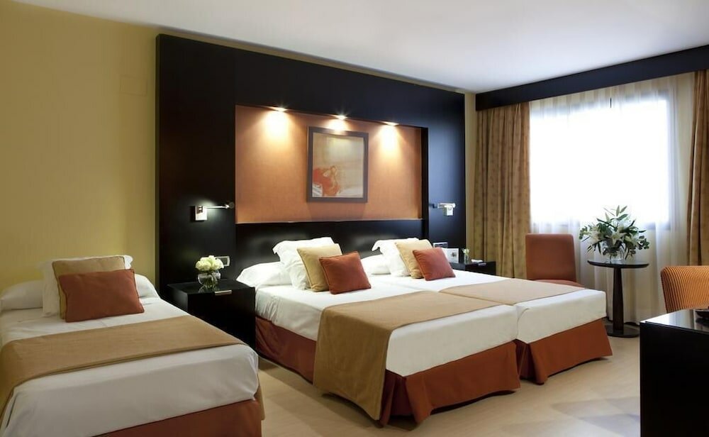 Фото Intelier Rosa