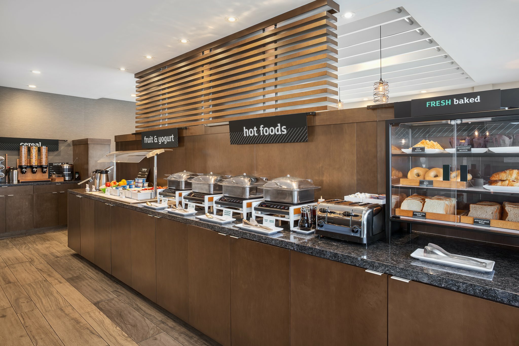 Фото Holiday Inn Calgary-Airport, an Ihg Hotel