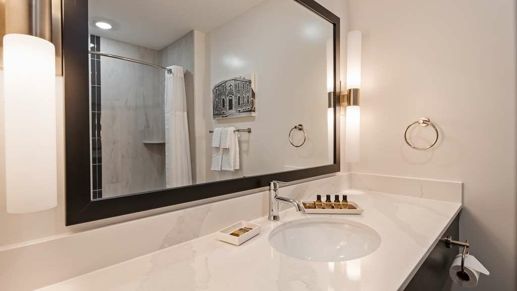 Фото Best Western Plus Morden
