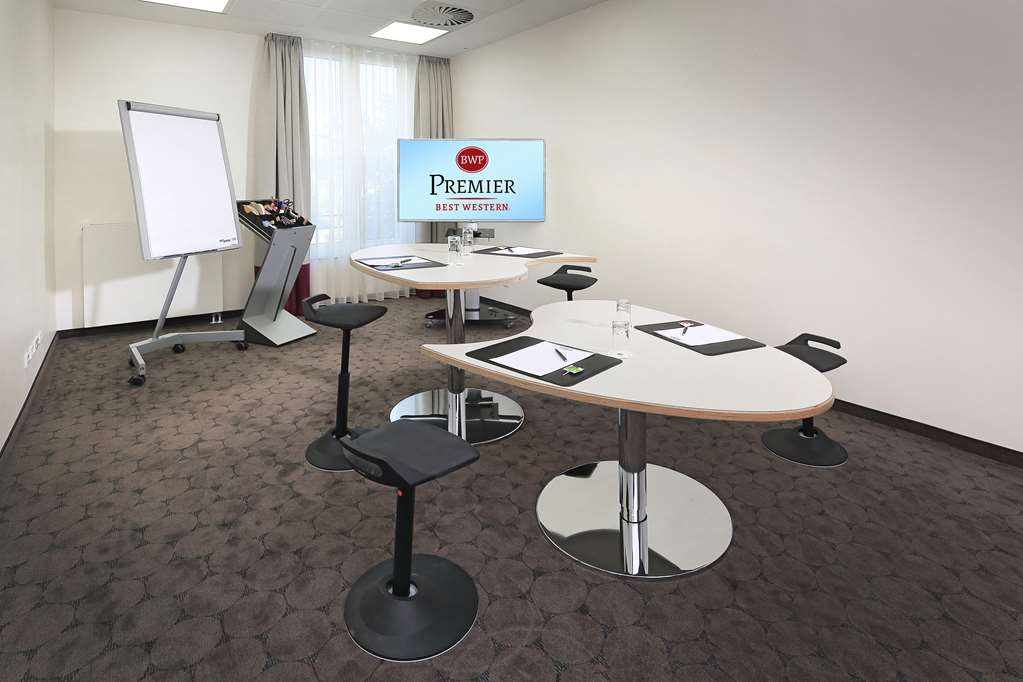 Фото Best Western Premier Ib Hotel Friedberger Warte