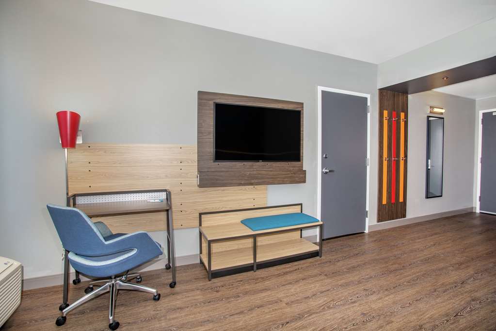 Фото Tru by Hilton Salt Lake City Midvale