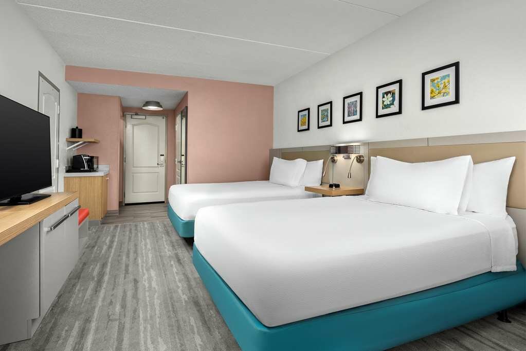 Фото Hilton Garden Inn Greensboro