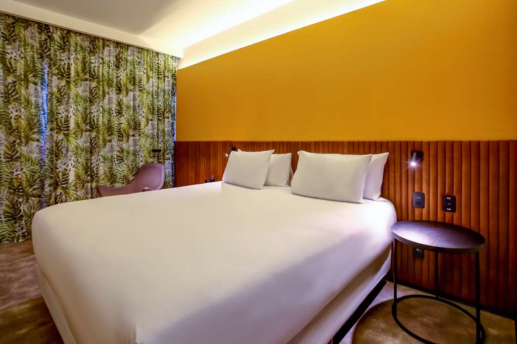 Фото Hilton Garden Inn Rebouças