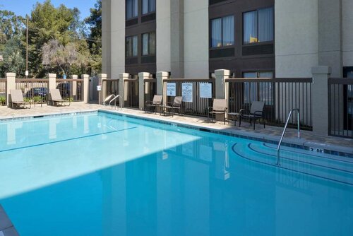 Гостиница Hampton Inn Los Angeles West Covina в Вест Ковине
