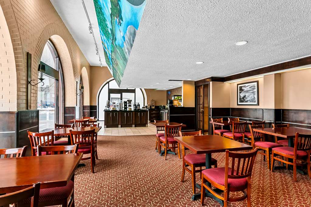 Фото Best Western Downtown Sudbury Centreville