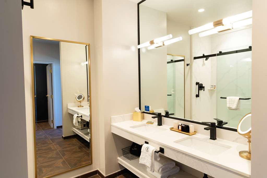 Фото The Exchange Sacramento, Curio Collection by Hilton