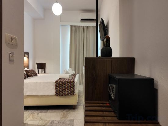 Фото Hotel Santorini