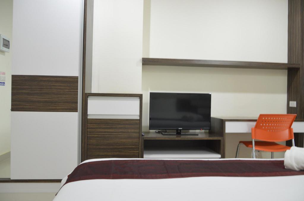 Фото Bright Apartment Hat Yai