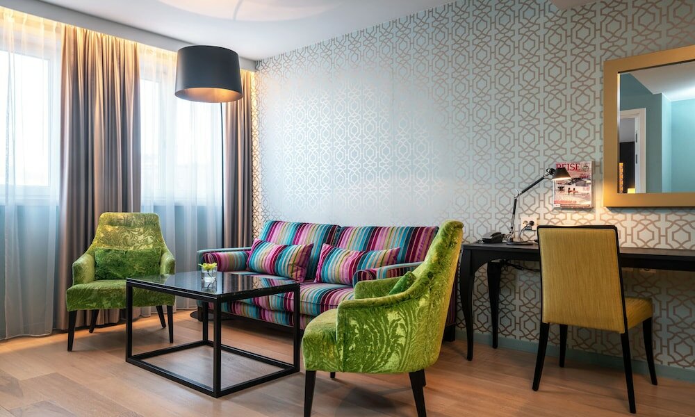 Фото Thon Hotel Rosenkrantz Oslo