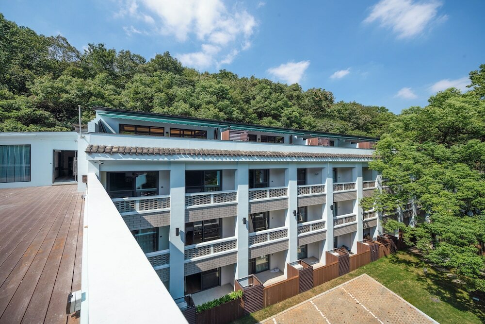 Фото Hiking Hotel Hangzhou
