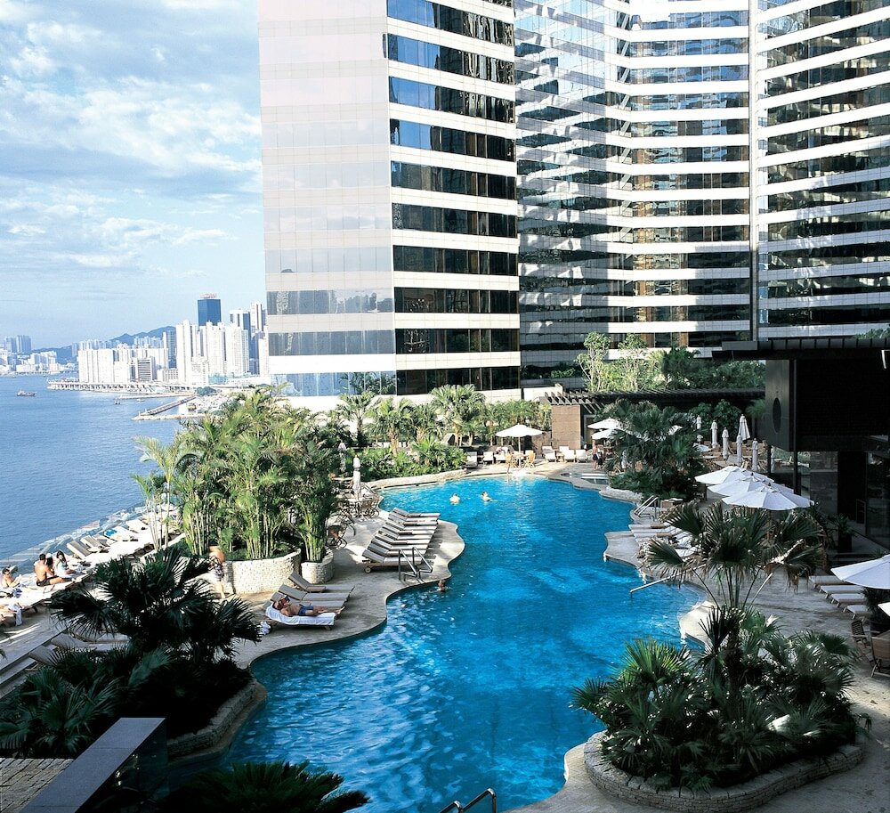 Фото Renaissance Hong Kong Harbour View Hotel
