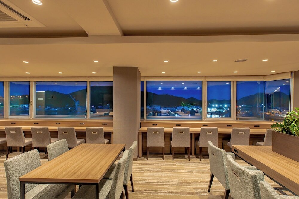 Фото Onomichi Royal Hotel