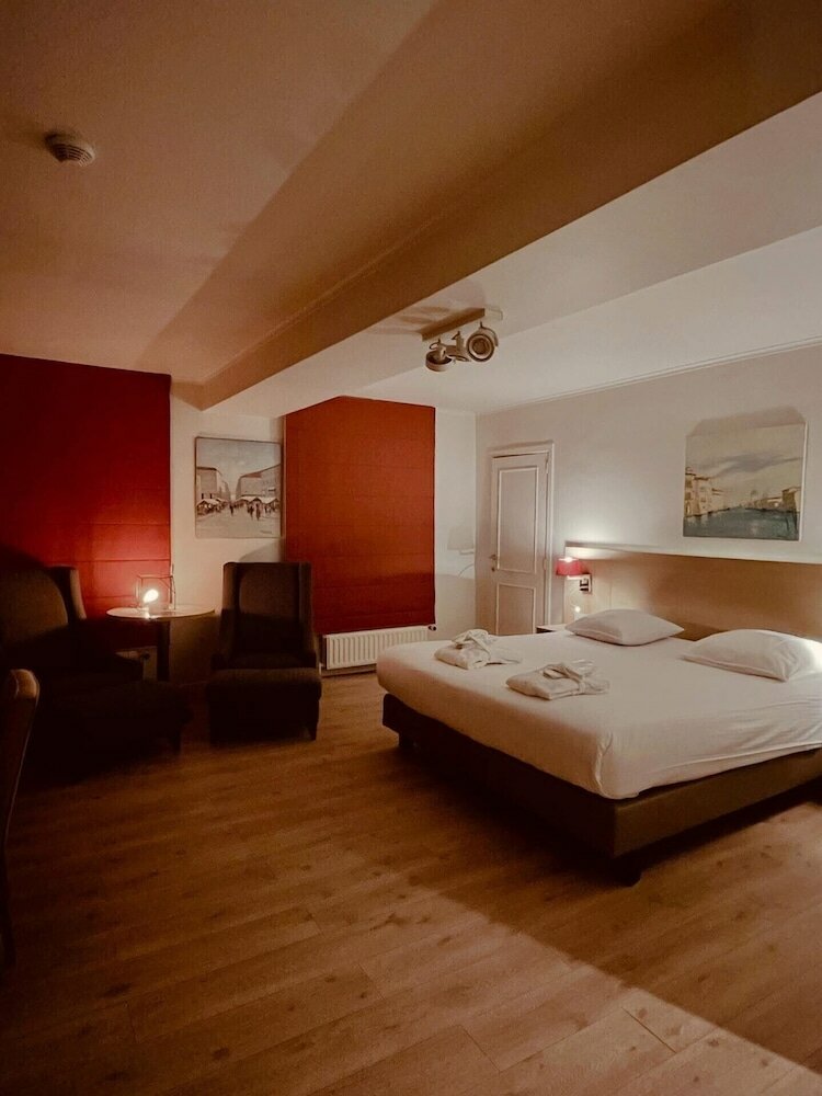Фото Hotel Royal Astrid Aalst