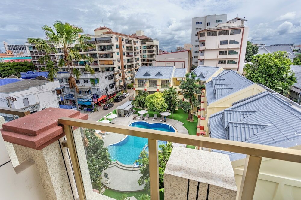 Фото Mermaid Beach Resort