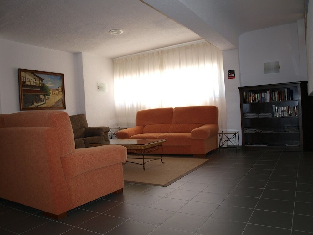 Фото Hotel Villa Naranjos