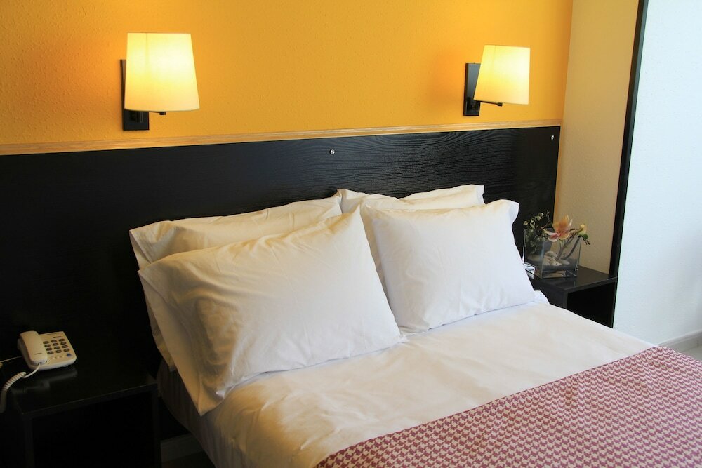 Фото Htop BCN City Hotel