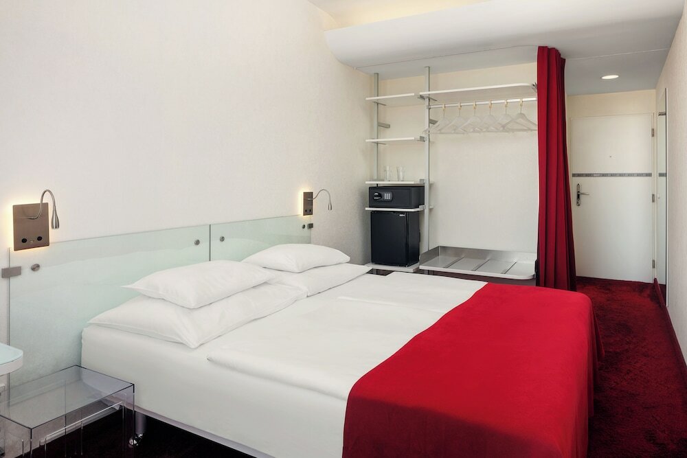 Фото Metropol Design Hotel Old Town
