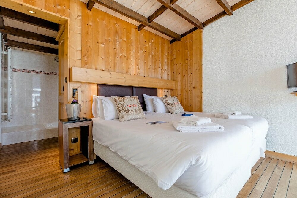 Фото Hotel Ibiza